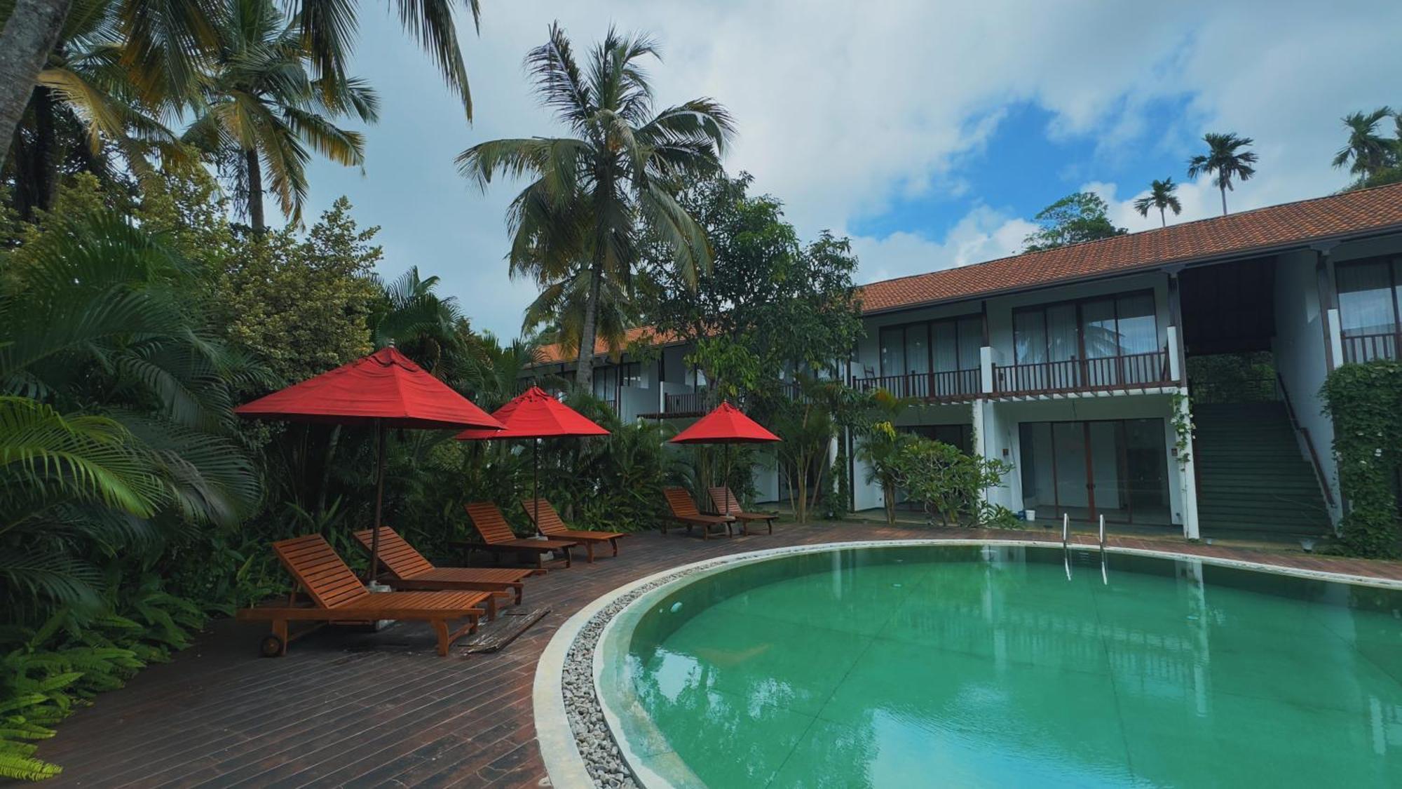 Palm Garden Ayurveda Resort Ahangama Exterior foto